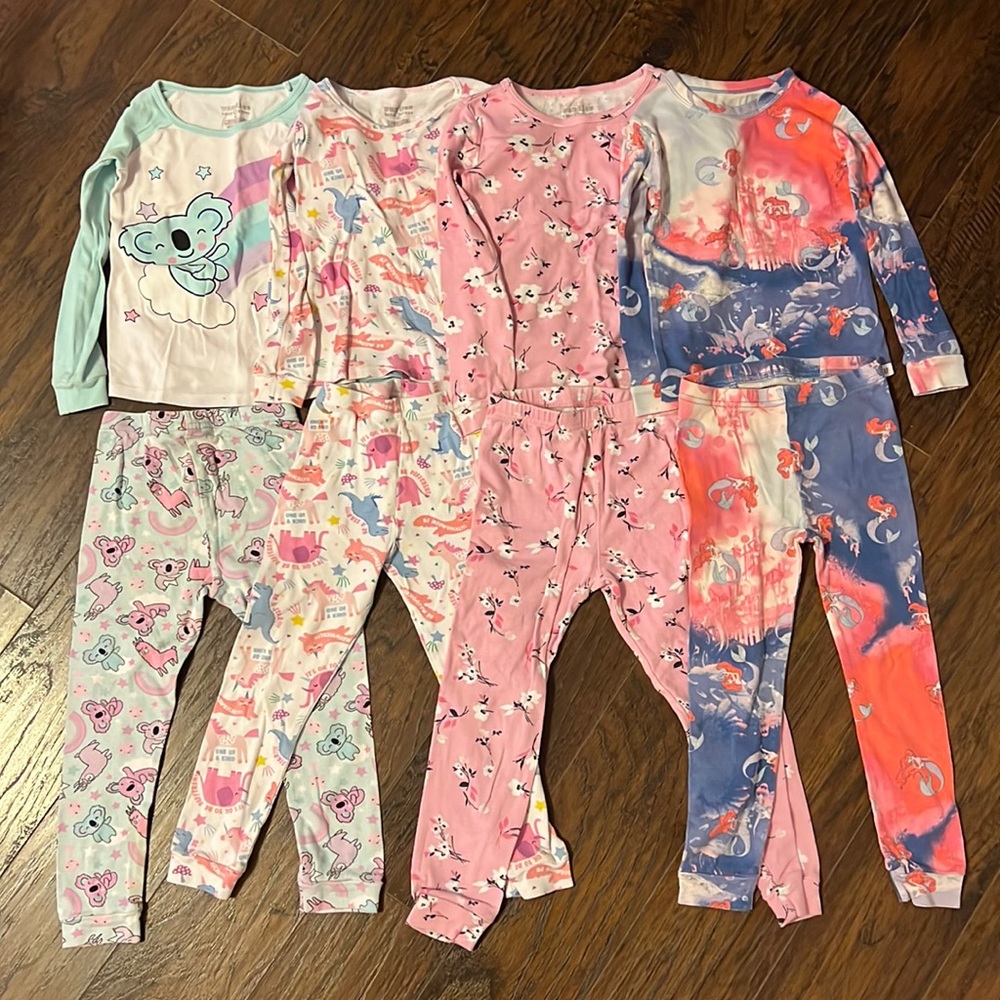 Pajama sets, bundle of 4, size 4T girls